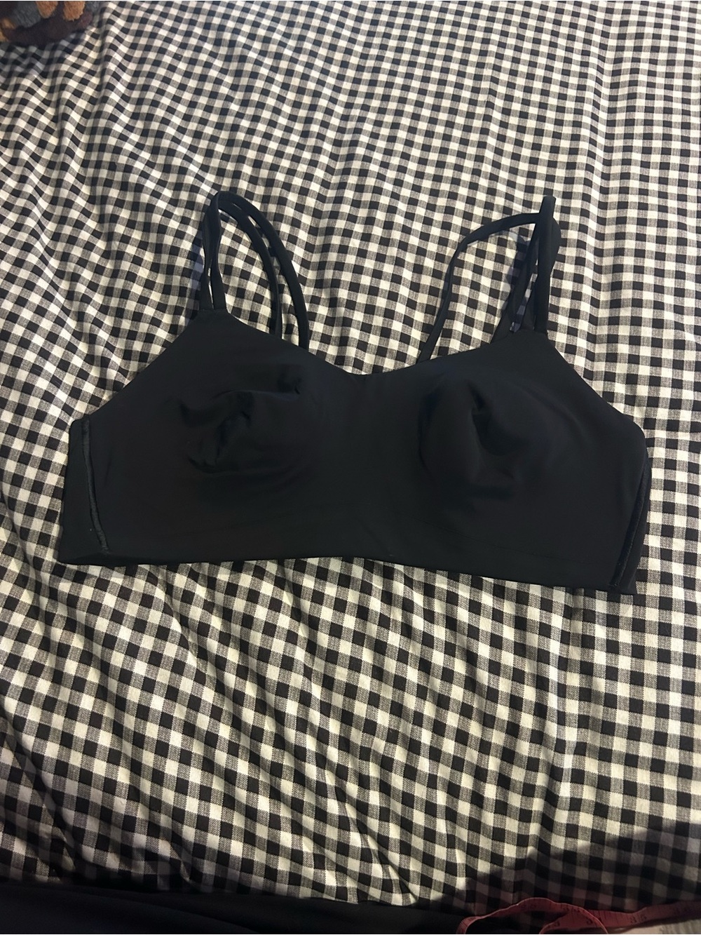 Lululemon like a cloud bra